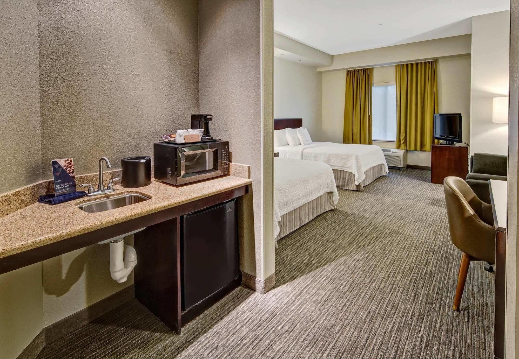 Springhill Suites By Marriott Naples Golden Gate Zewnętrze zdjęcie